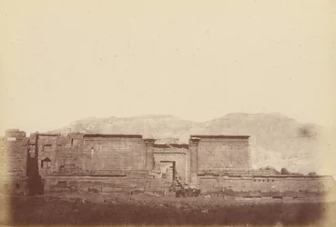 (Utsikt över palatset i Medinet Habu)